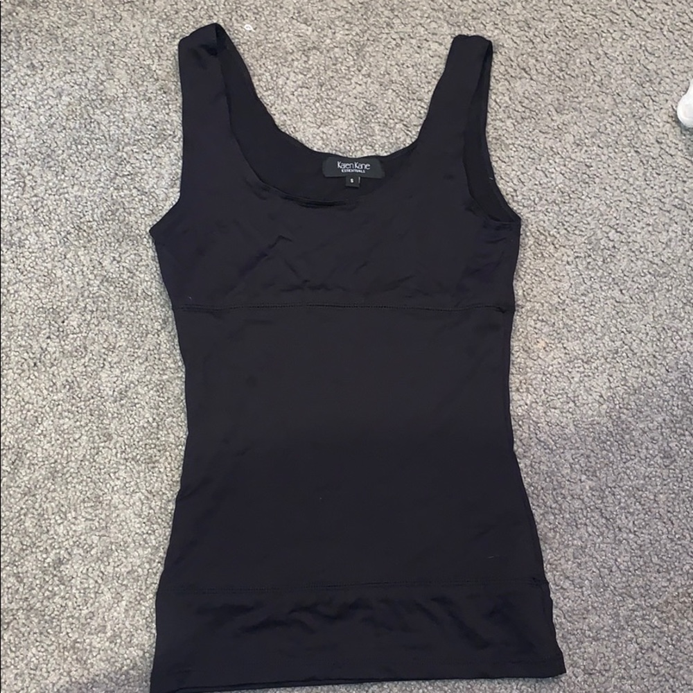Karen Kane black tank top